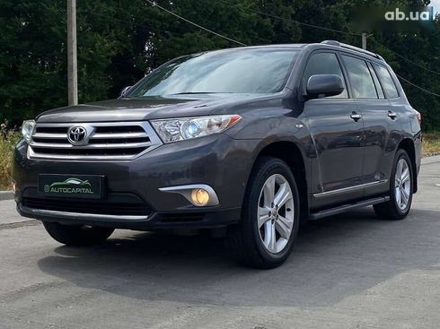 Toyota Highlander 2012 - фото 7