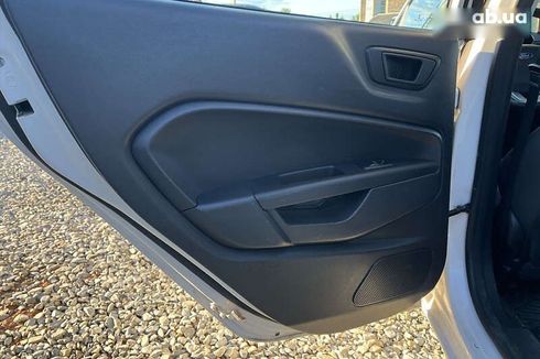 Ford Fiesta 2017 - фото 18