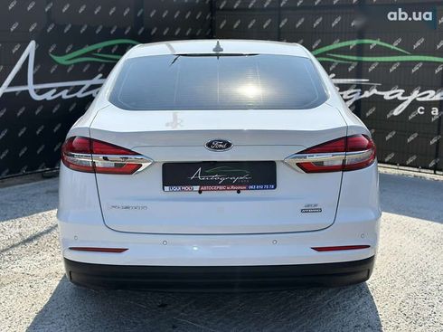 Ford Fusion 2019 - фото 4