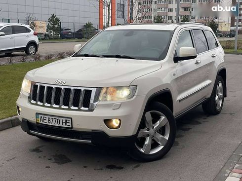 Jeep Grand Cherokee 2012 - фото 3