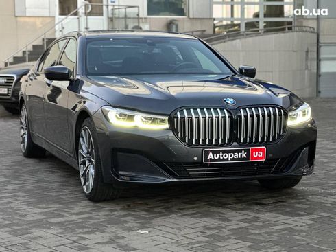 BMW 7 серия 2019 синий - фото 3