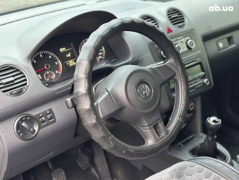 Volkswagen Caddy 2011 серый - фото 15