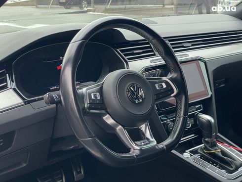 Volkswagen passat b8 2018 белый - фото 15