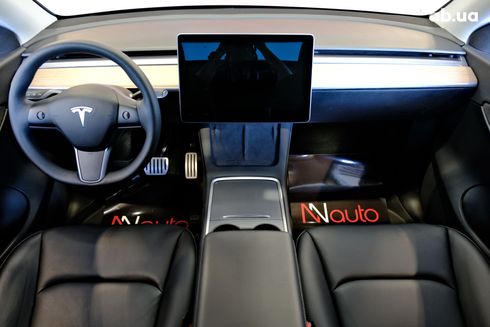 Tesla Model Y 2023 серый - фото 7