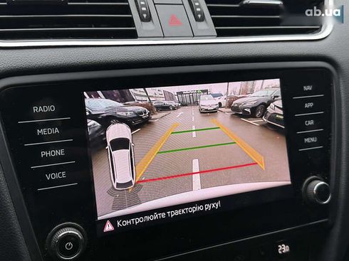 Skoda Octavia 2019 - фото 24