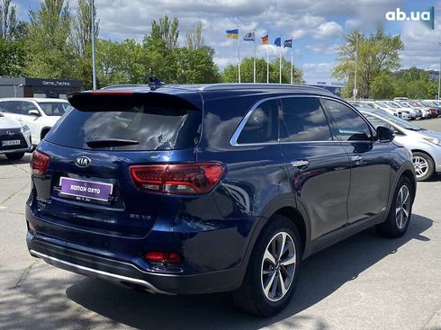 Kia Sorento 2018 - фото 7