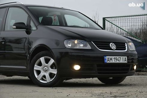 Volkswagen Touran 2004 - фото 3