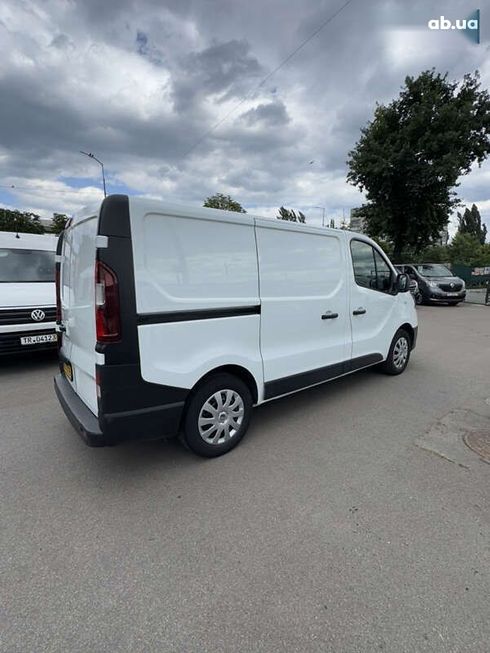 Renault Trafic 2020 - фото 11