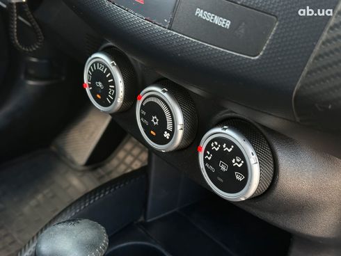 Mitsubishi Outlander XL 2007 зеленый - фото 24