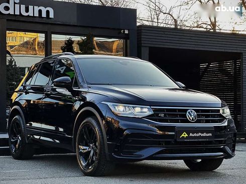 Volkswagen Tiguan 2021 - фото 8
