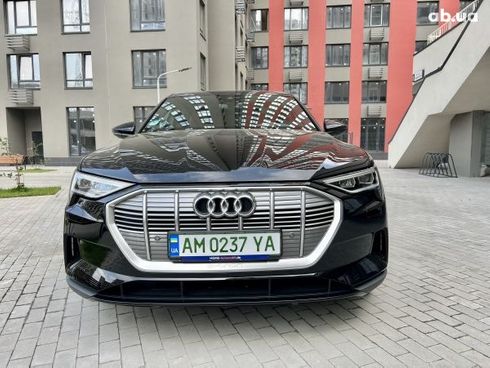 Audi E-Tron 2021 - фото 2