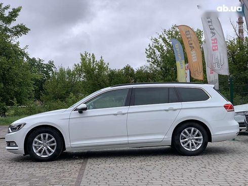Volkswagen Passat 2017 - фото 12