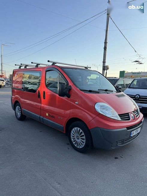 Renault Trafic 2012 - фото 6