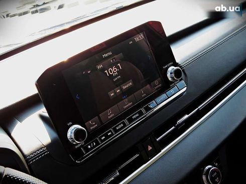 Mitsubishi Outlander 2022 - фото 16
