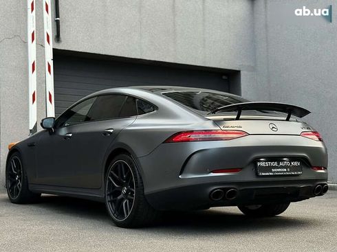 Mercedes-Benz AMG GT 4 2022 - фото 23