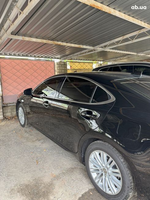 Lexus ES 2015 черный - фото 17