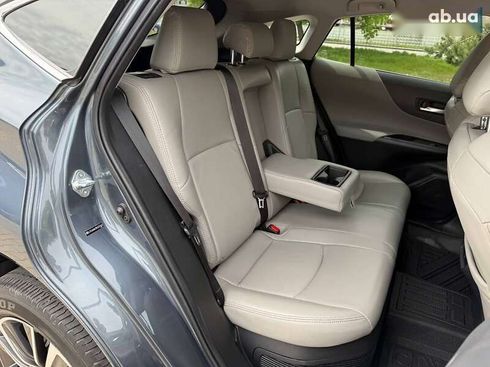 Toyota Venza 2021 - фото 22