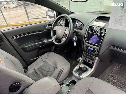 Geely Emgrand 7 2013 - фото 28
