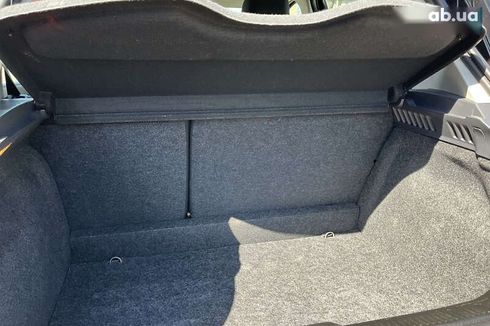 Renault Clio 2008 - фото 24