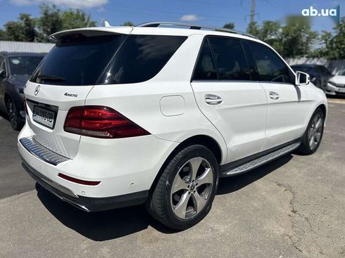 Mercedes-Benz GLE-Class 2017 - фото 2