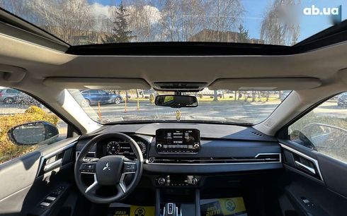 Mitsubishi Outlander 2023 - фото 14