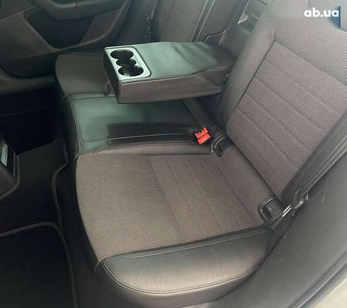 Skoda Octavia 2016 - фото 18
