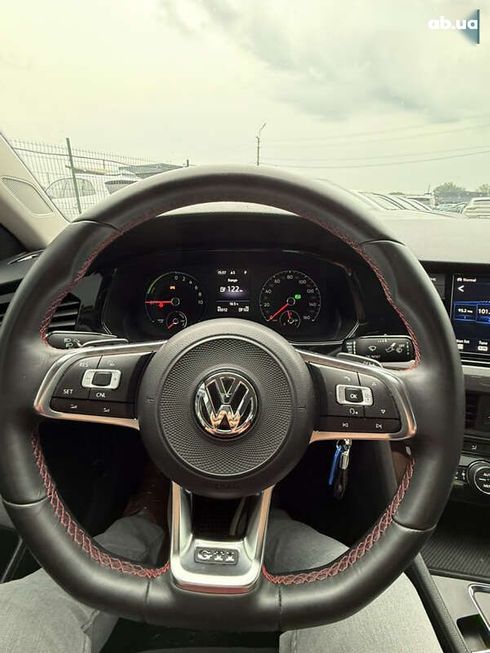 Volkswagen e-Bora 2020 - фото 13
