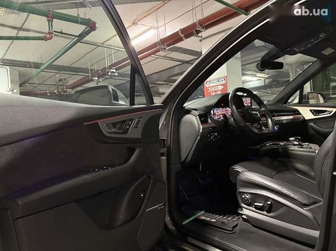 Audi SQ7 2018 - фото 28