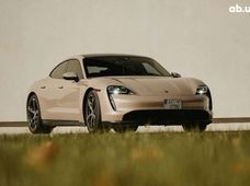 Продажа б/у Porsche Taycan 2022 года в Луцке - купить на Автобазаре