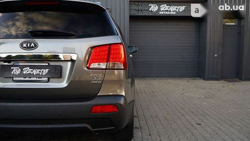 Kia Sorento 2011 - фото 21