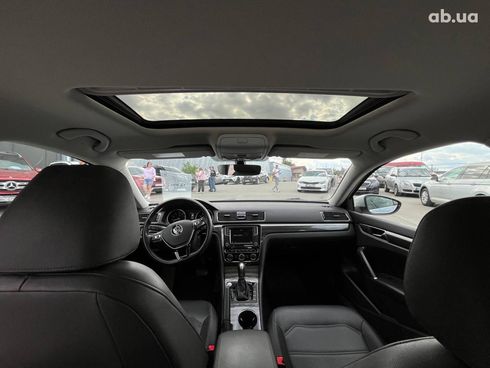 Volkswagen passat b8 2018 серый - фото 24