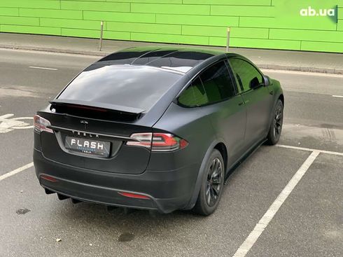 Tesla Model X 2017 - фото 11