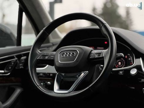 Audi Q7 2017 - фото 10