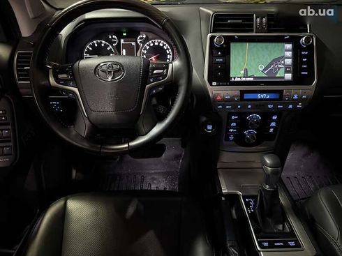 Toyota Land Cruiser Prado 2020 - фото 27