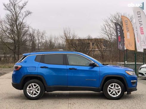 Jeep Compass 2020 - фото 22