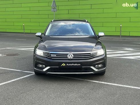 Volkswagen Passat 2017 - фото 5