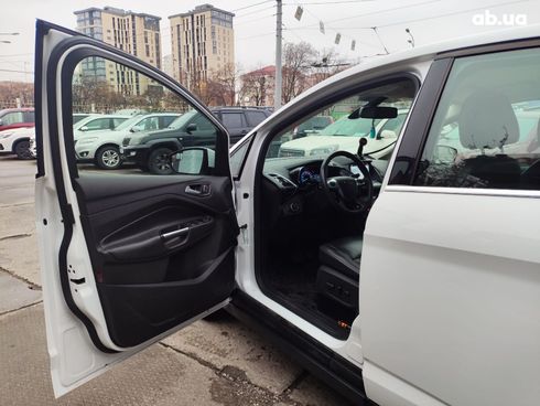 Ford C-Max 2017 белый - фото 15