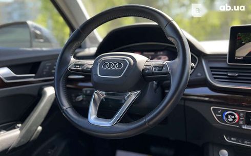 Audi Q5 2017 - фото 28