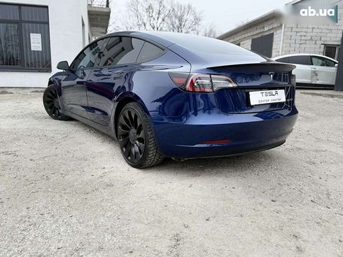 Tesla Model 3 2021 - фото 12