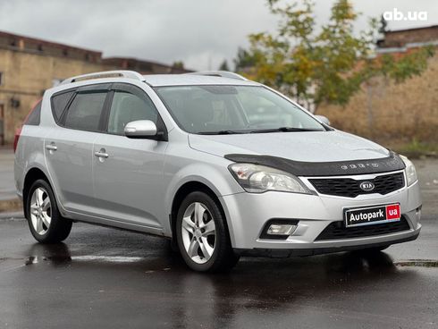 Kia Cee'd 2010 серый - фото 14
