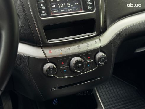 Dodge Journey 2018 черный - фото 20