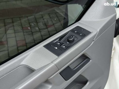 Volkswagen Transporter 2021 - фото 29