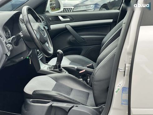Skoda Octavia 2012 - фото 27