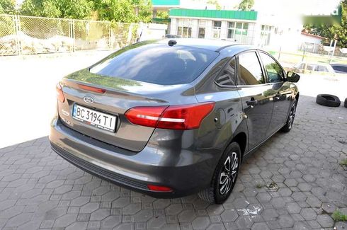 Ford Focus 2018 - фото 6
