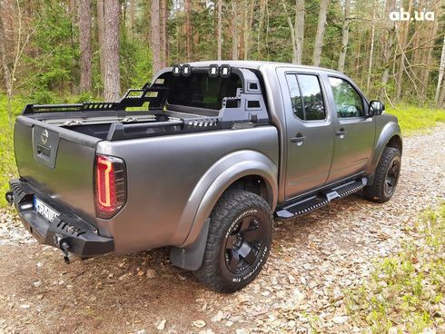 Nissan Navara 2007 зеленый - фото 3