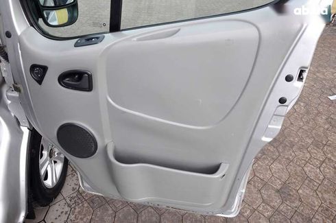 Nissan Primastar 2007 - фото 30