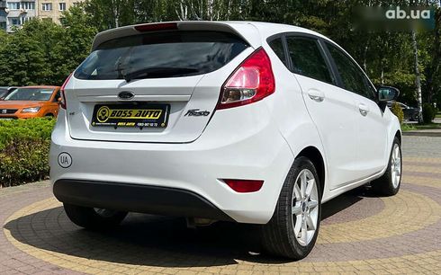 Ford Fiesta 2019 - фото 7