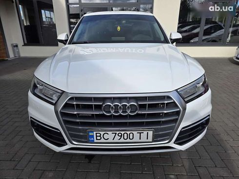 Audi Q5 2017 - фото 11