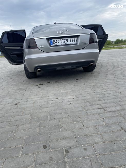 Audi A6 2004 серебристый - фото 7