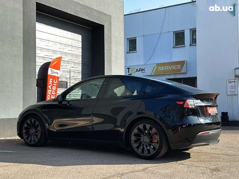 Tesla Model Y 2023 - фото 7